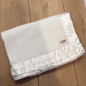 UGG Ivory Satin-Trimmed Blanket